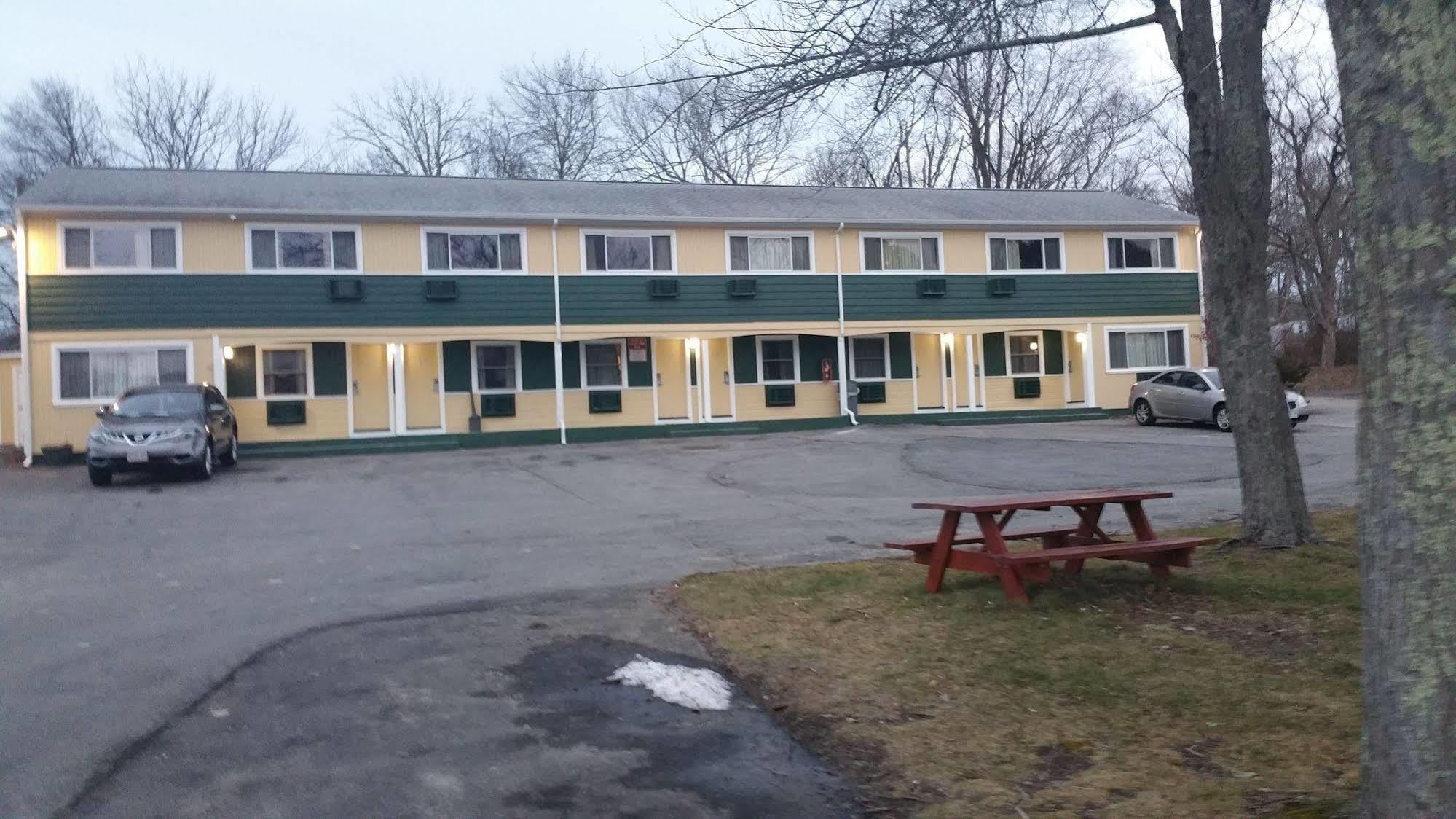 达特茅斯汽车旅馆 Dartmouth 外观 照片